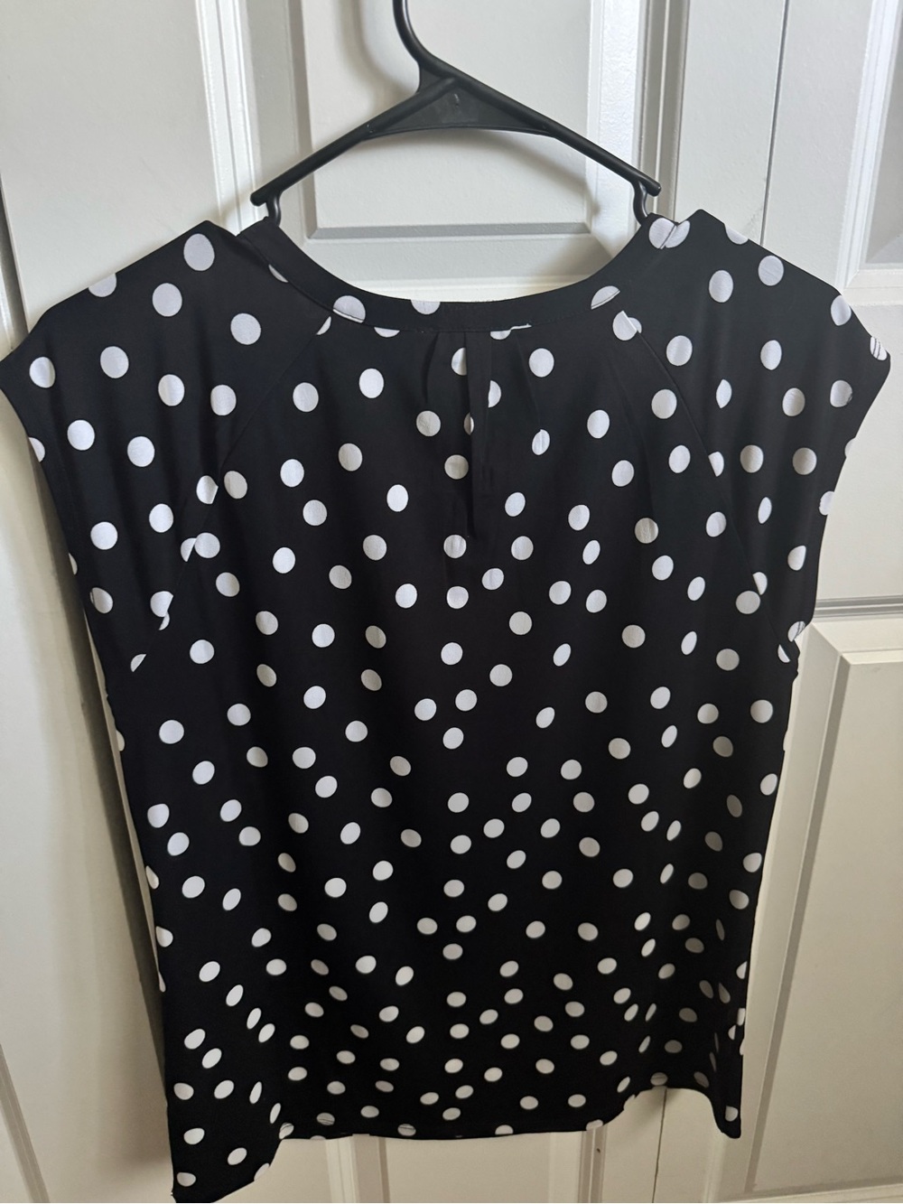 White House Black Market Black and White Polka Dot Top - Picture 4 of 4